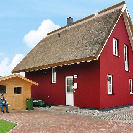 Ferienhaus Lotsenhaus Am Breetzer Bodden In Vieregge Экстерьер фото